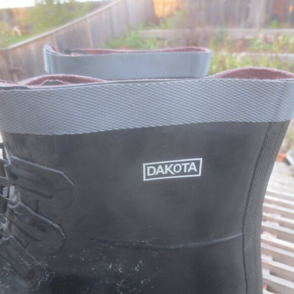 Brand New Dakota Overshoe Waterproof Slip Resistant Rain Boots - Size 11. - Picture 2 of 12